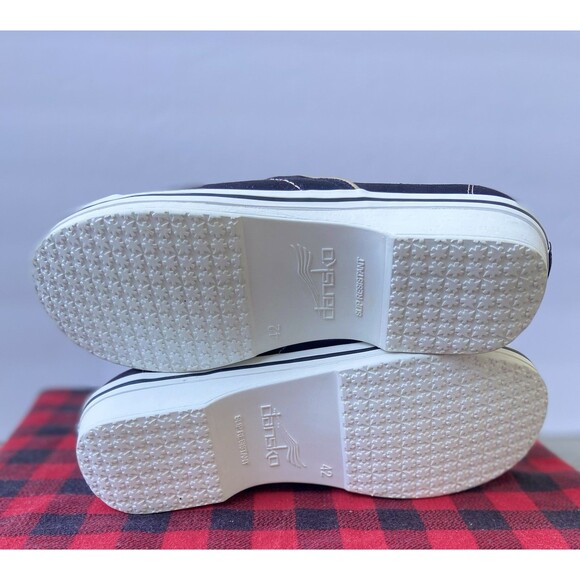 Dansko Vegan Black Canvas Slip Resistant Clogs Shoes Women Sz 42 EU/ 11.5-12 US - Picture 8 of 16